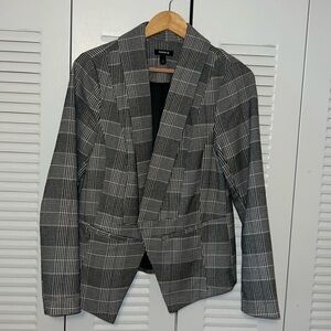Torrid plaid houndstooth cutaway blazer